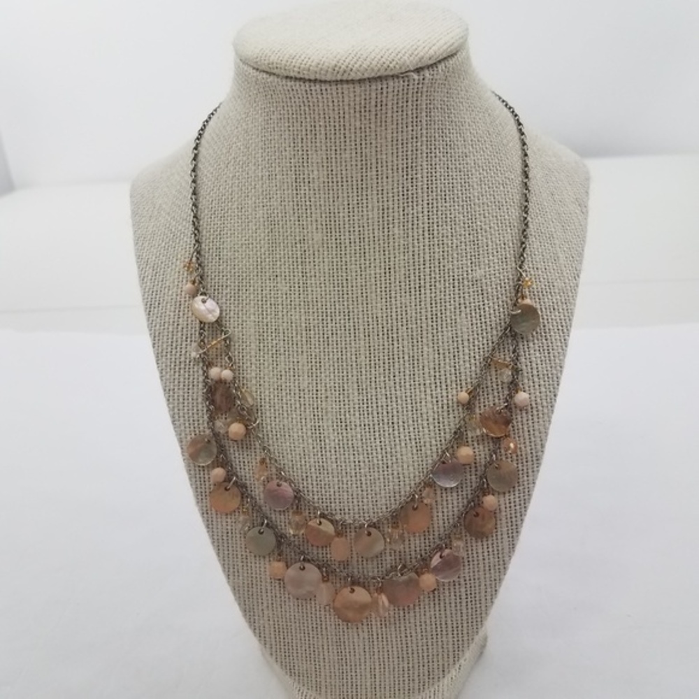 You and I Necklace Shell Tan Pink Beaded‎ Silver To